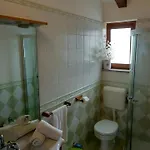With Balcony & Parking, Claudia Διαμέρισμα